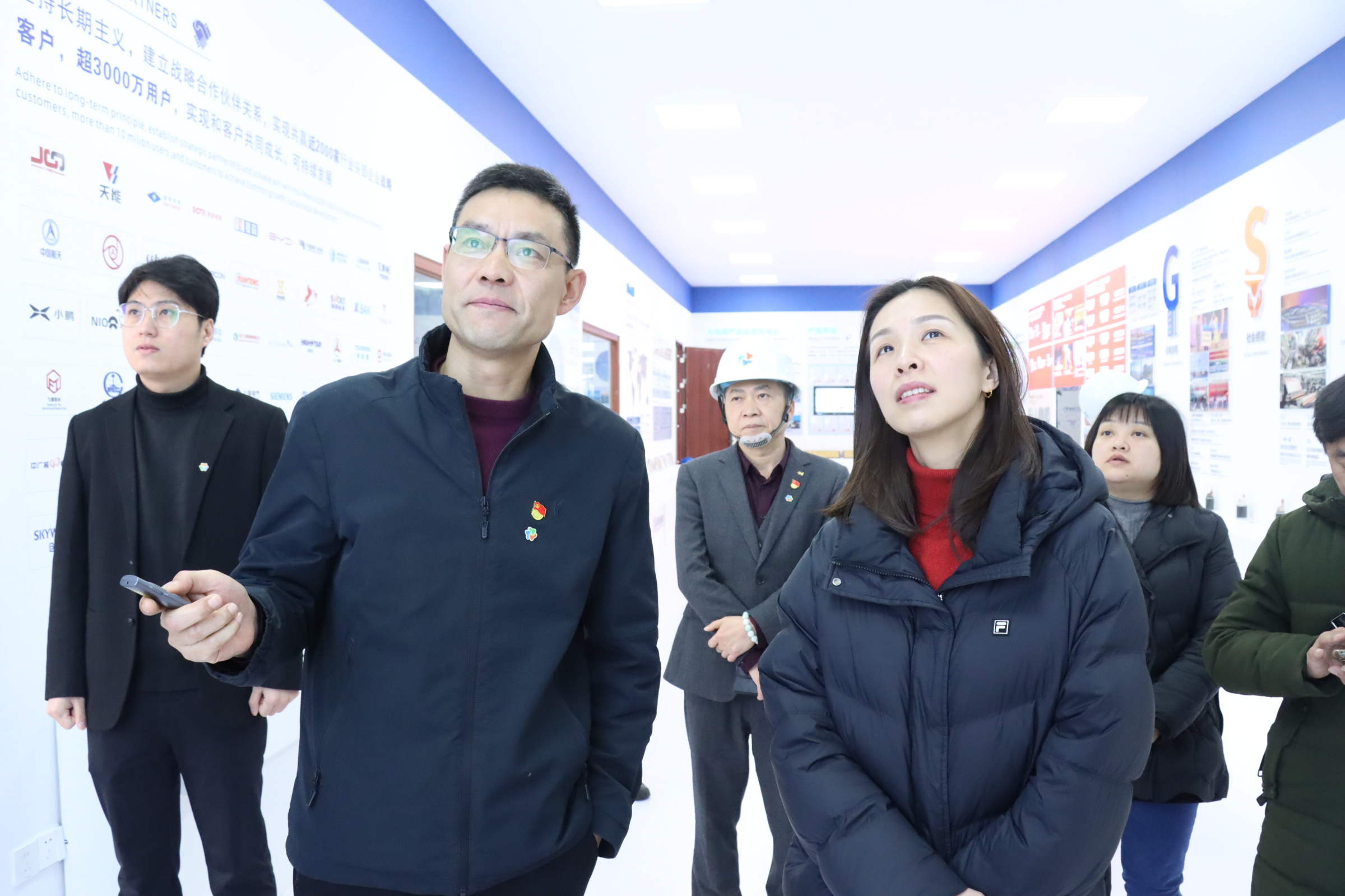 f0ebacb7f5d37ca4764f5897c0773e9.jpg f0ebacb7f5d37ca4764f5897c0773e9.jpg